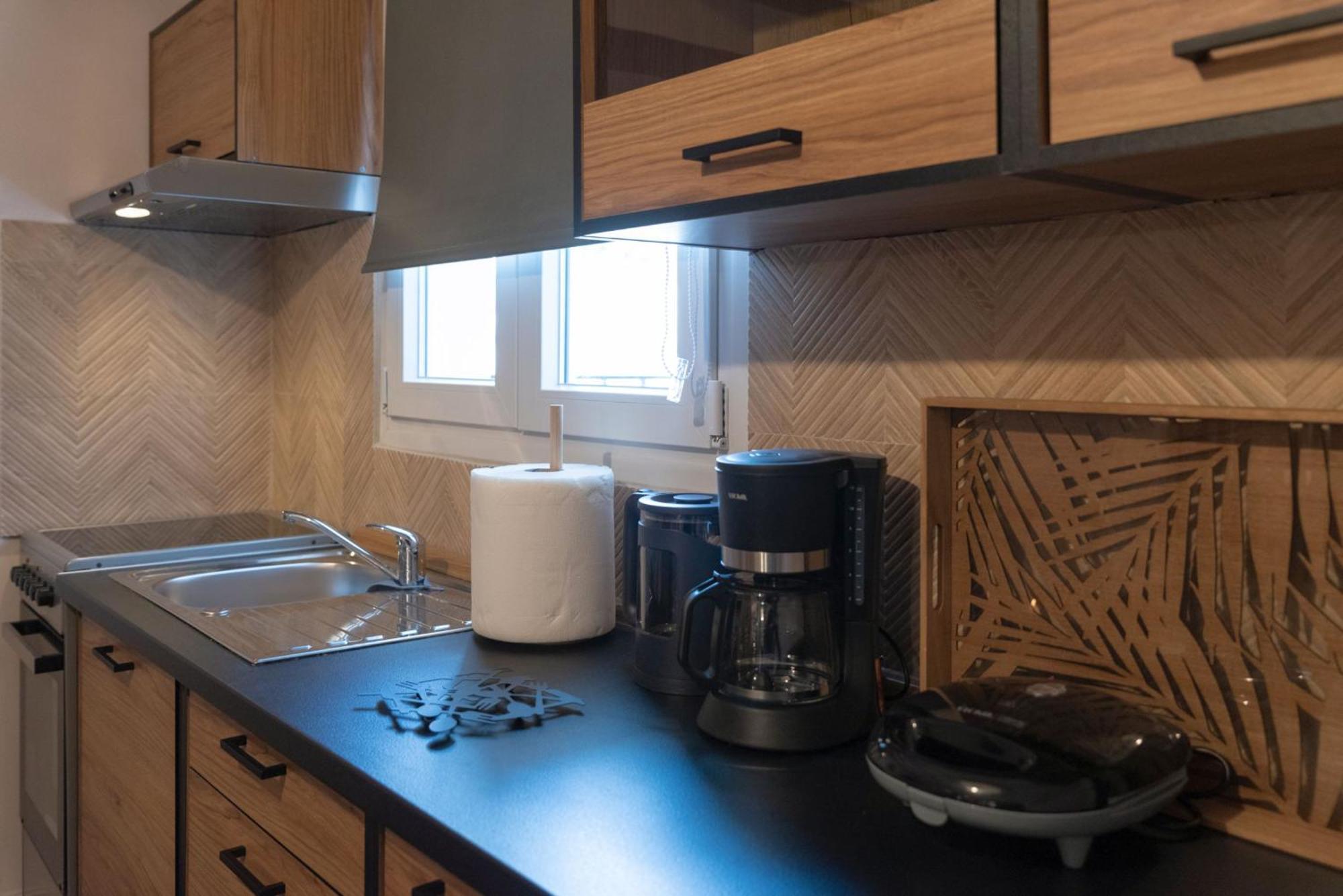 Niki Athens Suites - Urban Apartment In Athens Center Dış mekan fotoğraf